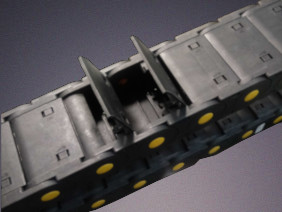 Esteiras porta-cabos